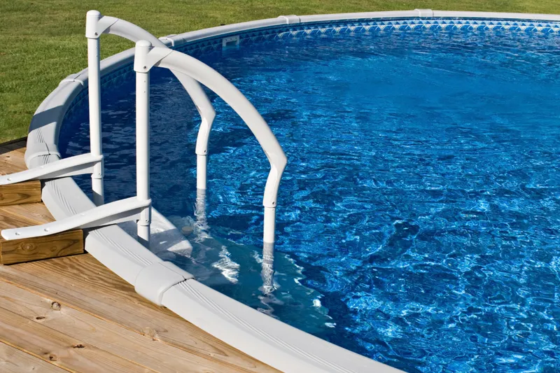 Comment choisir une piscine autoportée adaptée à votre jardin et à votre budget ?